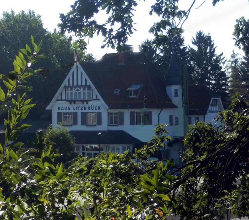Haus Litzbruck Hotel Düsseldorf Exterior foto