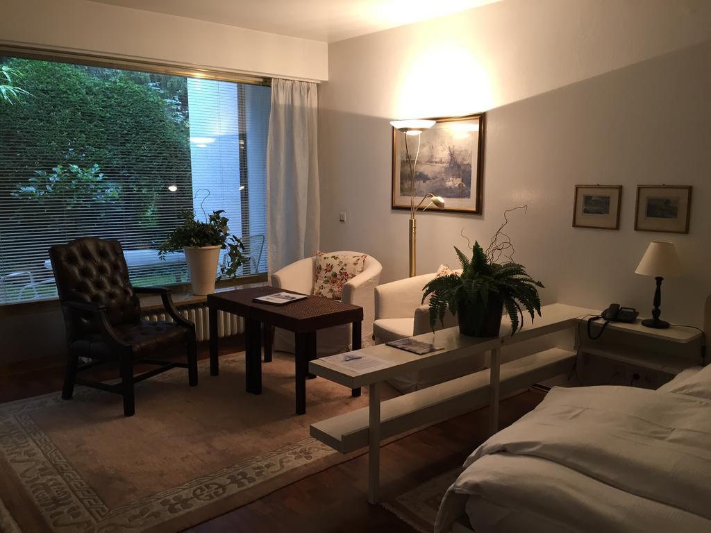 Haus Litzbruck Hotel Düsseldorf Habitación foto